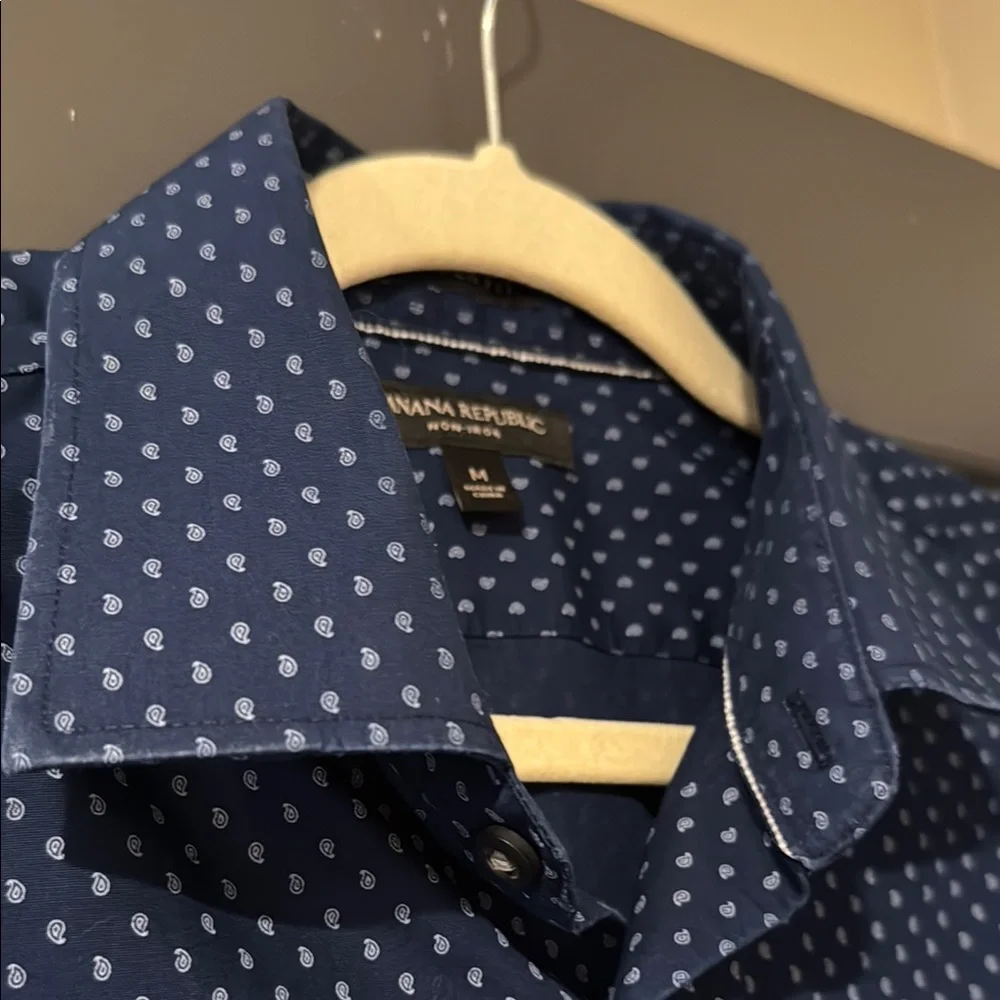 Banana Republic Non-Iron Men’s Medium Blue Paisley Print Button-Up Dress Shirt M